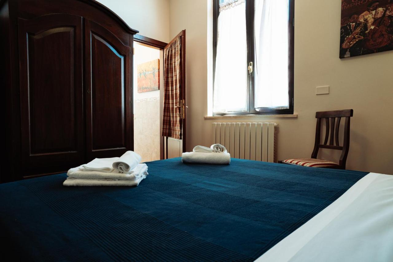 Il Pozzo Country House Collescipoli 外观 照片