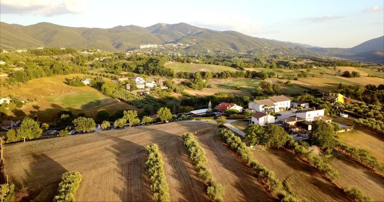 Il Pozzo Country House Collescipoli 外观 照片